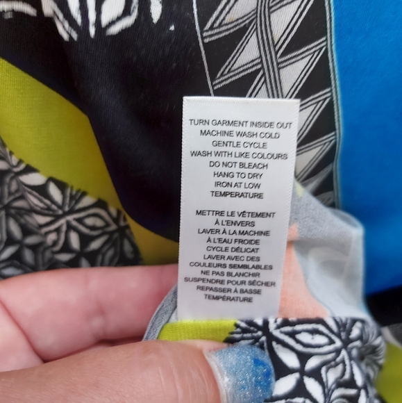 Dress -Plus Size-  Fitted Summer Dress - Picture 2 of 7